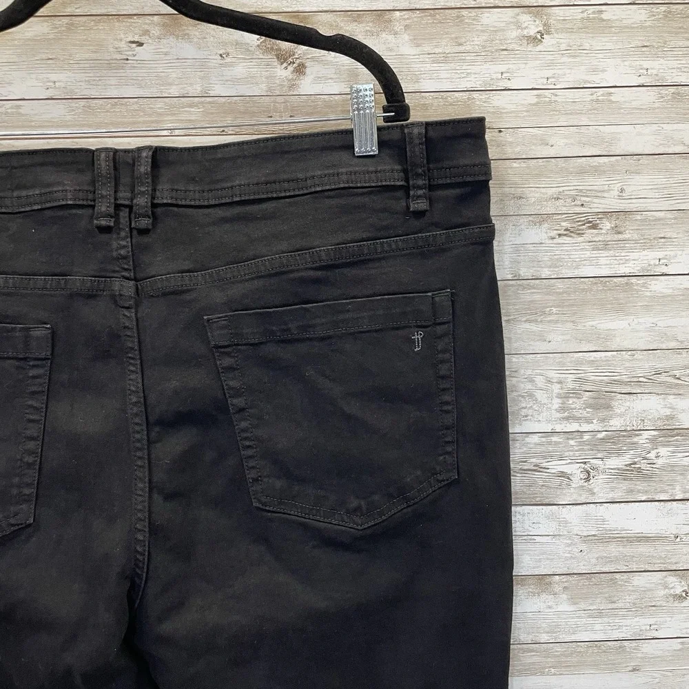 NWT NYC The Perfect Jean Mens 42x28 Jeans Slim Fit Black Stretch NEW